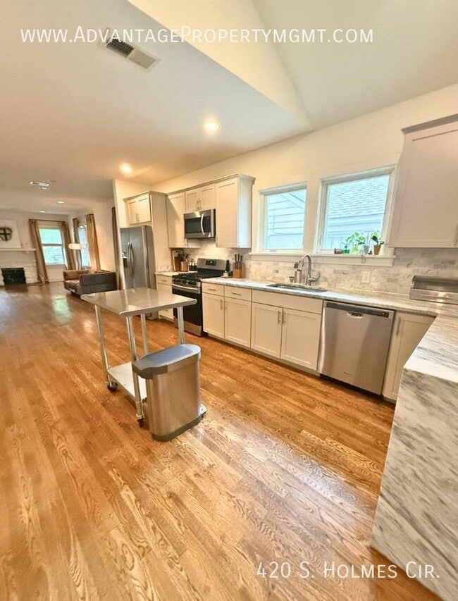 Photo - 420 S Holmes St