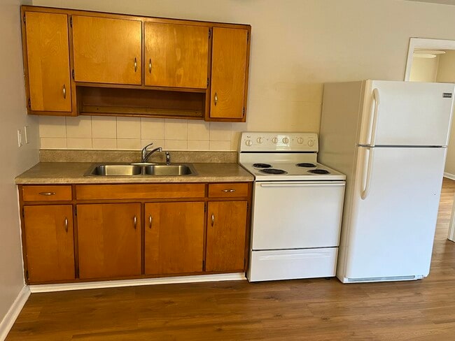 Photo - 2350 Rolfe St Unit A