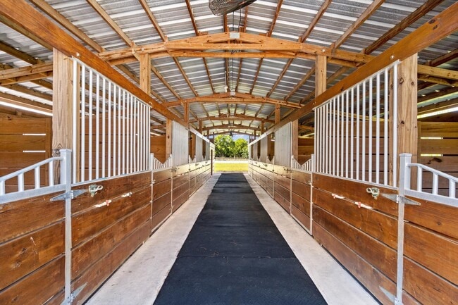 Photo - 13717 E Citrus Dr