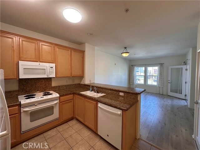 Photo - 3550 Torrance Blvd Unidad 215