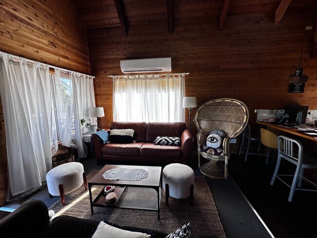 Photo - 32700 Smith Rd