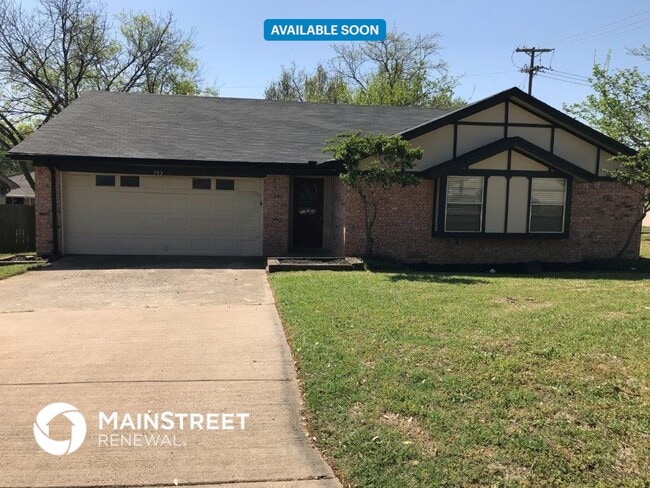 Photo - 753 Toni Dr House