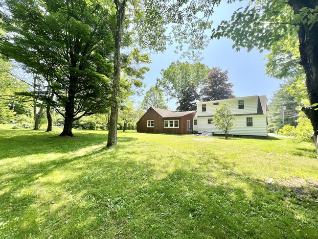 Building Photo - 36 Plumtree Rd Rental