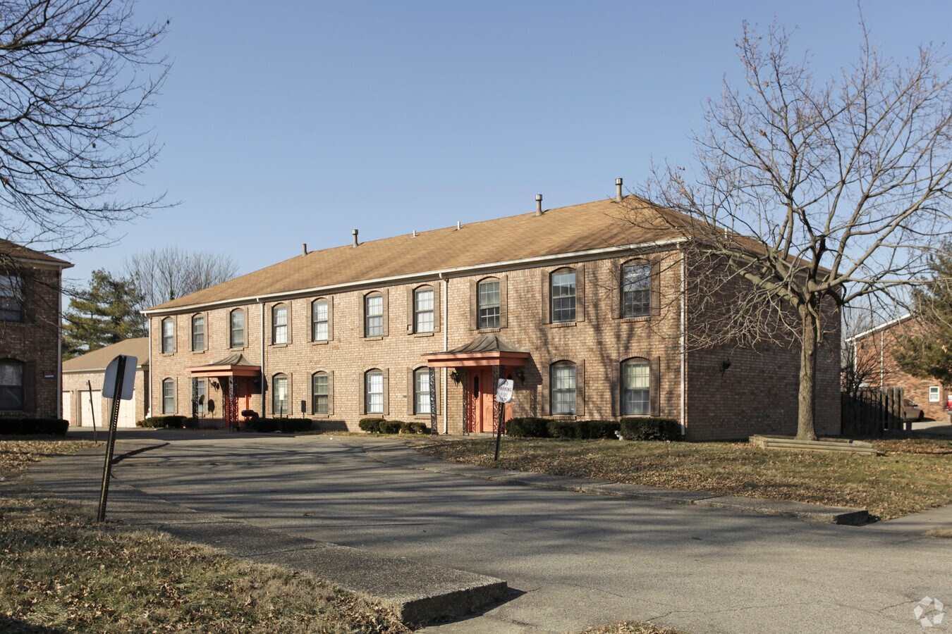 Summerfield Apartments - Summerfield Apartments