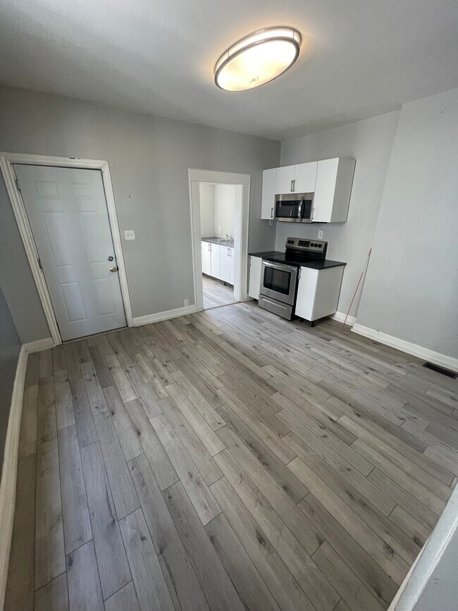 Photo - 497 Frebis Ave