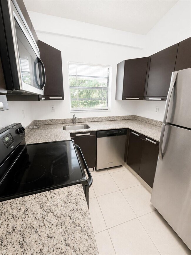 11219 Royal Palm Blvd Unit 0