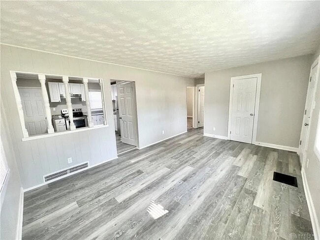 Photo - 753 Cosler Dr