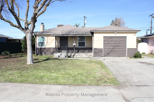 Building Photo - Fresno Mayfair District - 4 Bedroom Home
1 Year Lease