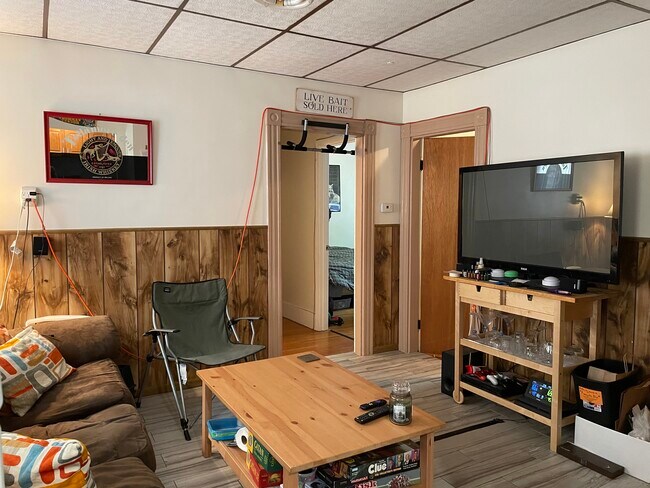 20 Jefferson St Unit a