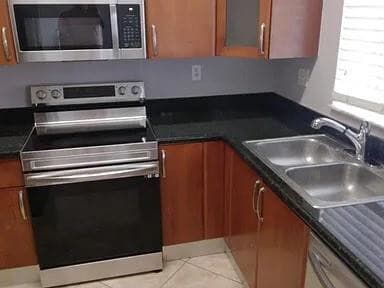 Photo - 18003 NW 74th Path