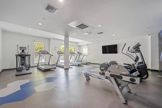 5851 W 88th-Serenity Suite 318C-88
