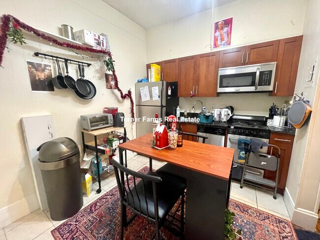 Photo - 15 Aberdeen St Unit 6