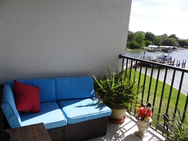 Photo - Furnished Room for Rent Unidad 203