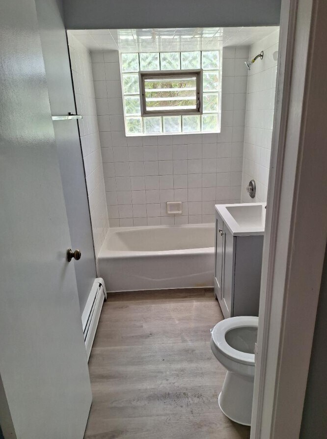 Photo - 14047 S Tracy Ave