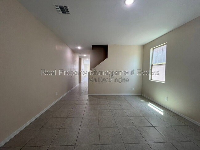 Photo - 4617 S 108th Ave