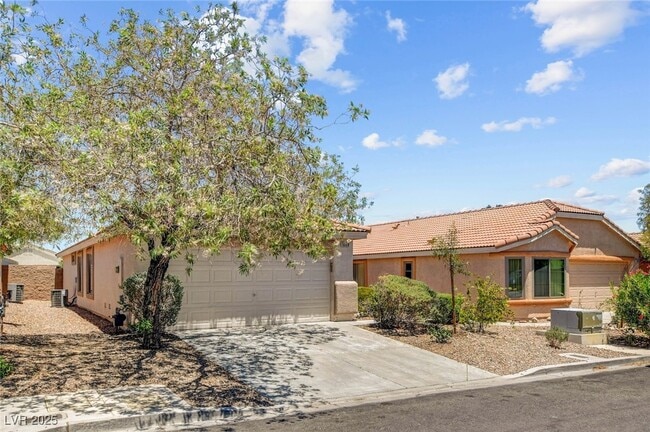 Building Photo - 5028 Nardini Ave Rental