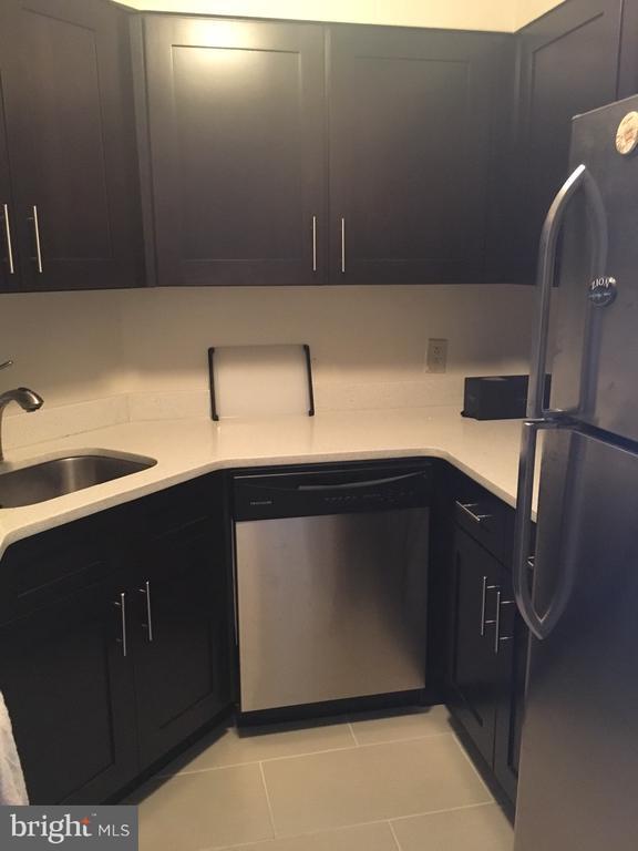 Photo - 2020 Walnut St Unit 24A