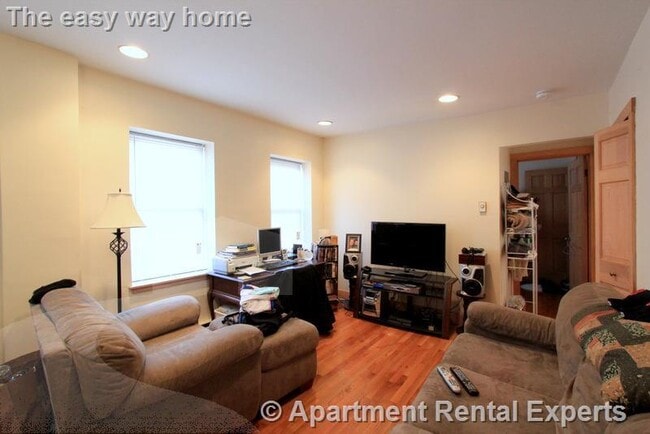 Photo - 43 Ivaloo St Unit #8