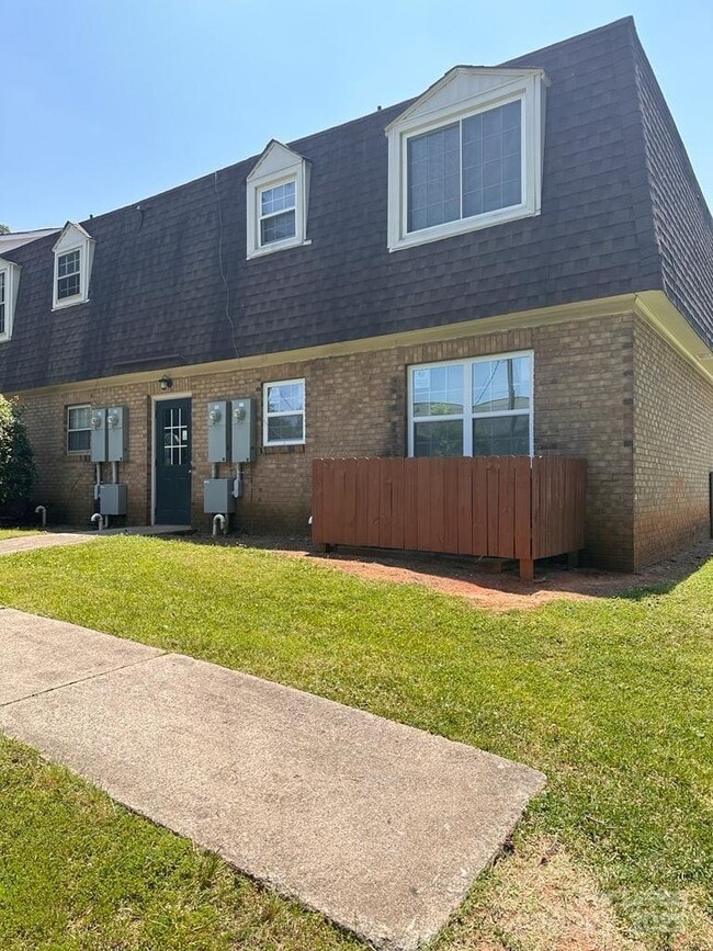 Photo - 5808 Hunting Ridge Ln Unit A