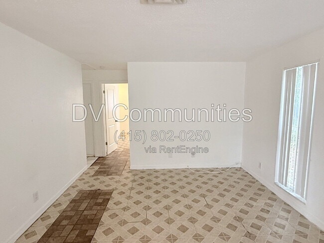 Photo - 1100 70th St N Unit 4