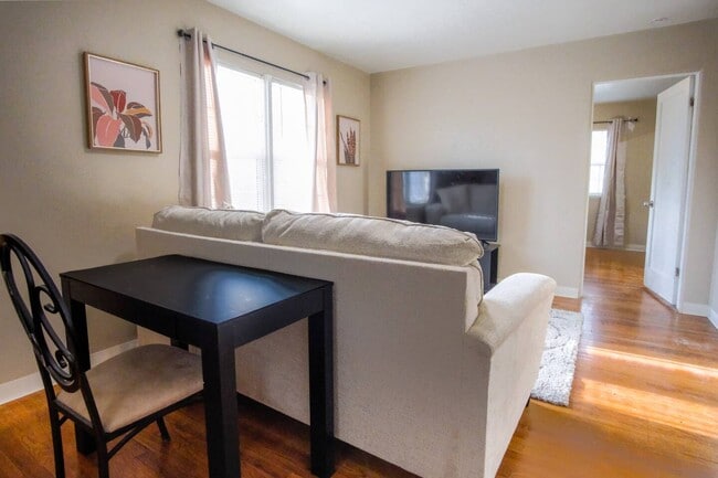 Photo - Oakley Fourplex Unit 4