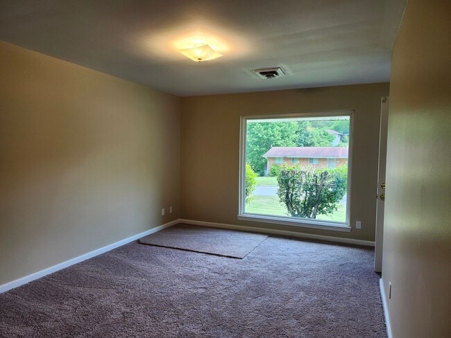 Photo - 831 Darryl Ln Unidad 1