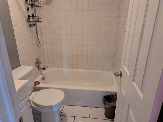 Photo - 8837 Bobb Ave