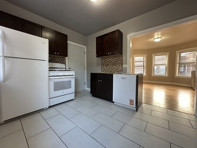 Photo - 4055 W Melrose St Unidad 3