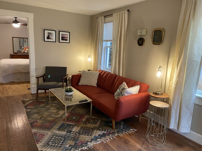 Building Photo - 108 Fayette St Unit C Rental