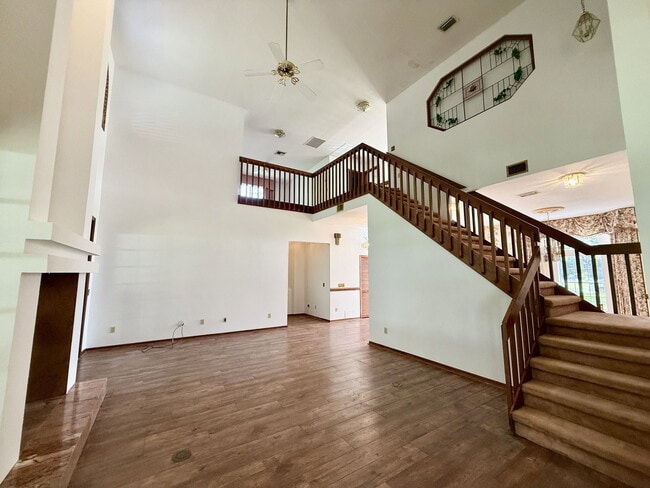 Photo - 124 Estates Cir