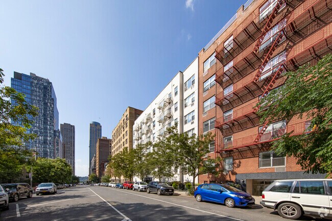 235 W 70th St, Nueva York, NY 10023 - 235 W 70th St