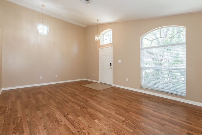 Photo - 25806 Bloomsbury Ct