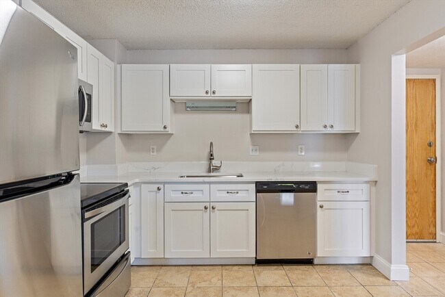 Photo - 200 Cove Way Unit 217