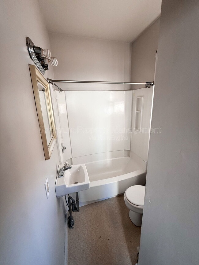 Photo - 30 Pleasant St Unit 2