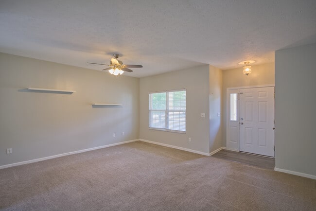 Photo - 5739 Outer Bank Rd