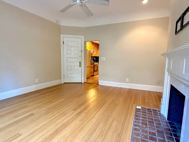 Photo - 330 Dartmouth St Unit 1B