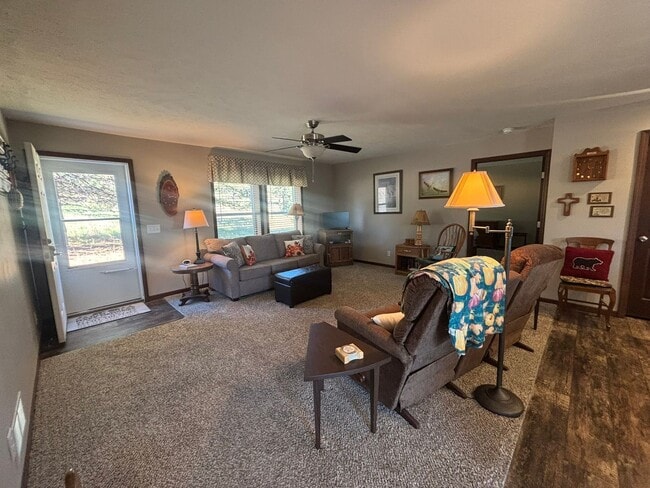 Photo - 2 BED | 2 BATH | FULLY FURNISHED | DOUBLE ...