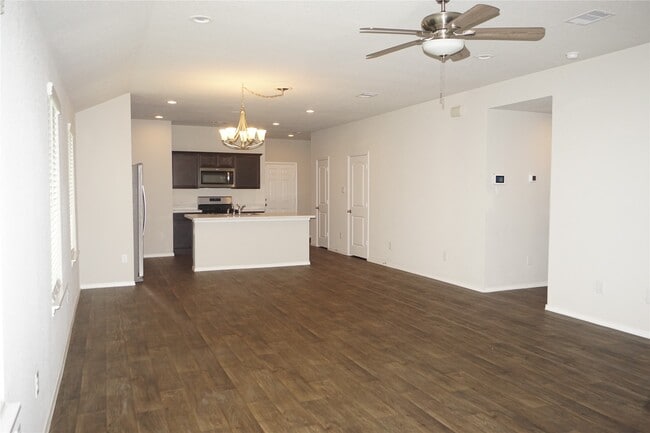 Photo - 5430 Tindarey Bluff Trail