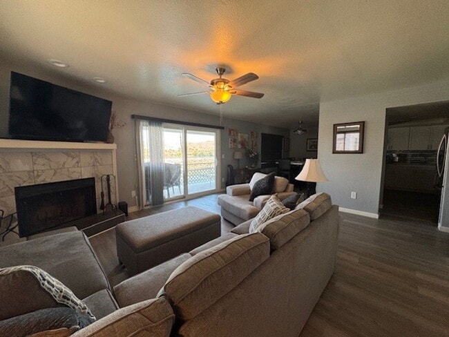 Photo - Furnished 2 BR Condo w/ Utilities Boat Dock, Marina, Garage -Roadhaven Marina Avail June-Dec, May... Unit 28