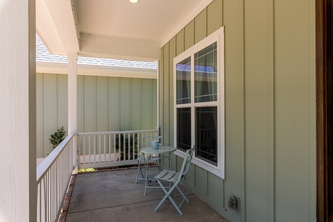 Photo - 24 Kilbride Dr