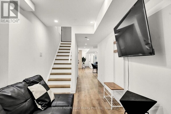 Photo - 43 Erintol Way