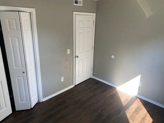 Photo - 1620 S Edwards St