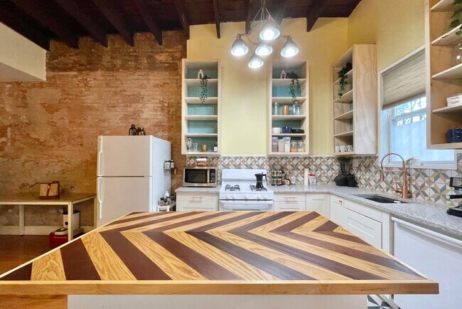 Photo - 4202 New York Ave