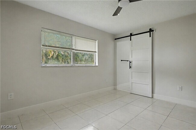 138 Brooks Rd