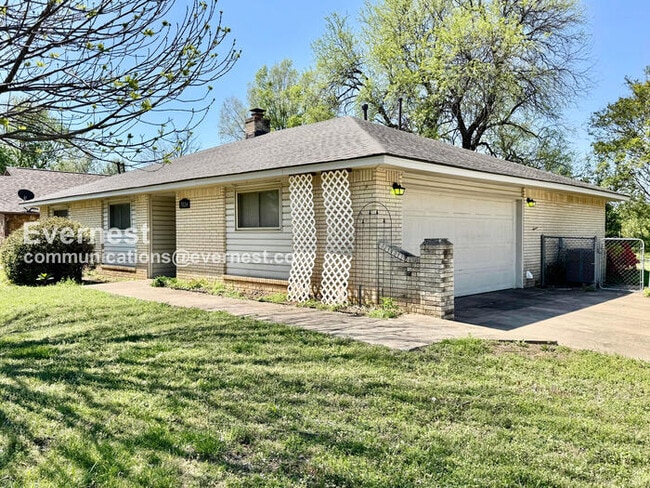 Photo - 5024 S Birch Ave