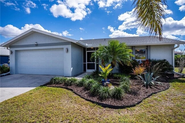 Photo - FURNISHED SHORT TERM RENTAL - 3 Bed / 2 Bath - Single Family Pool Home - $5,000/month ** Heated S...
