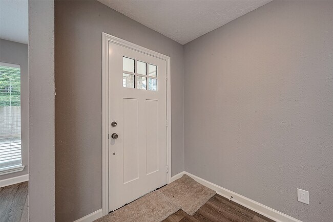 Photo - 1623 Cherry Ridge Dr