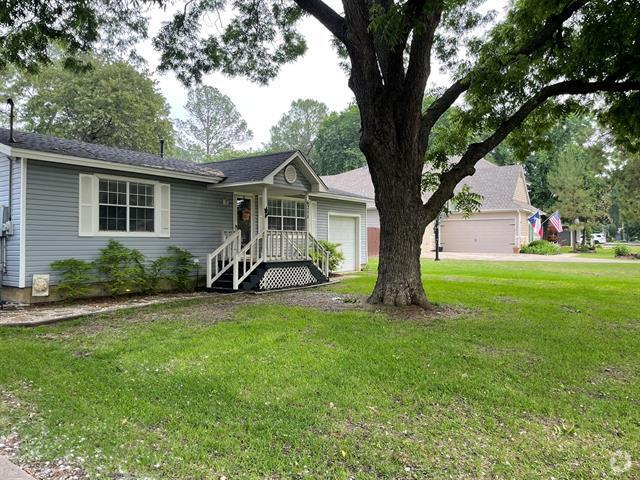 Building Photo - 6211 Westcoat Dr Rental