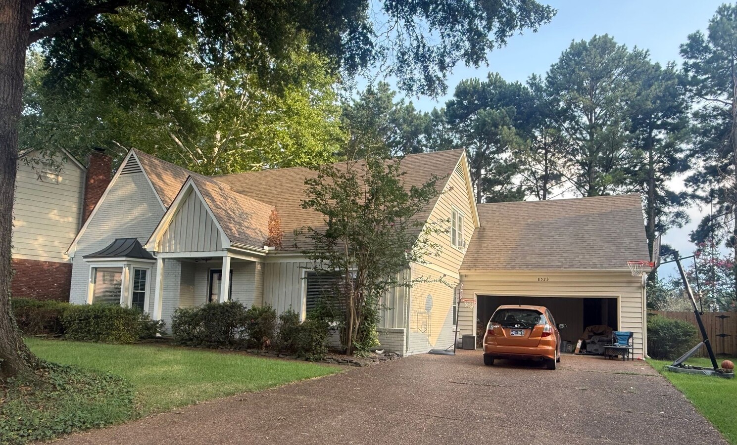 Photo - 4 bedroom, 2.5 bath home over 2600 square feet near Farmington Elementary School