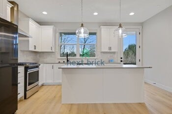 Photo - 4 BED & 3.5 BATH TOWNHOUSE FOR RENT